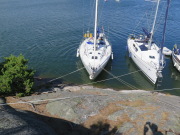 Moored on the rocks - Gronskarfladden