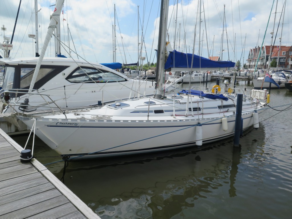 Charmary in box berth in Volendam