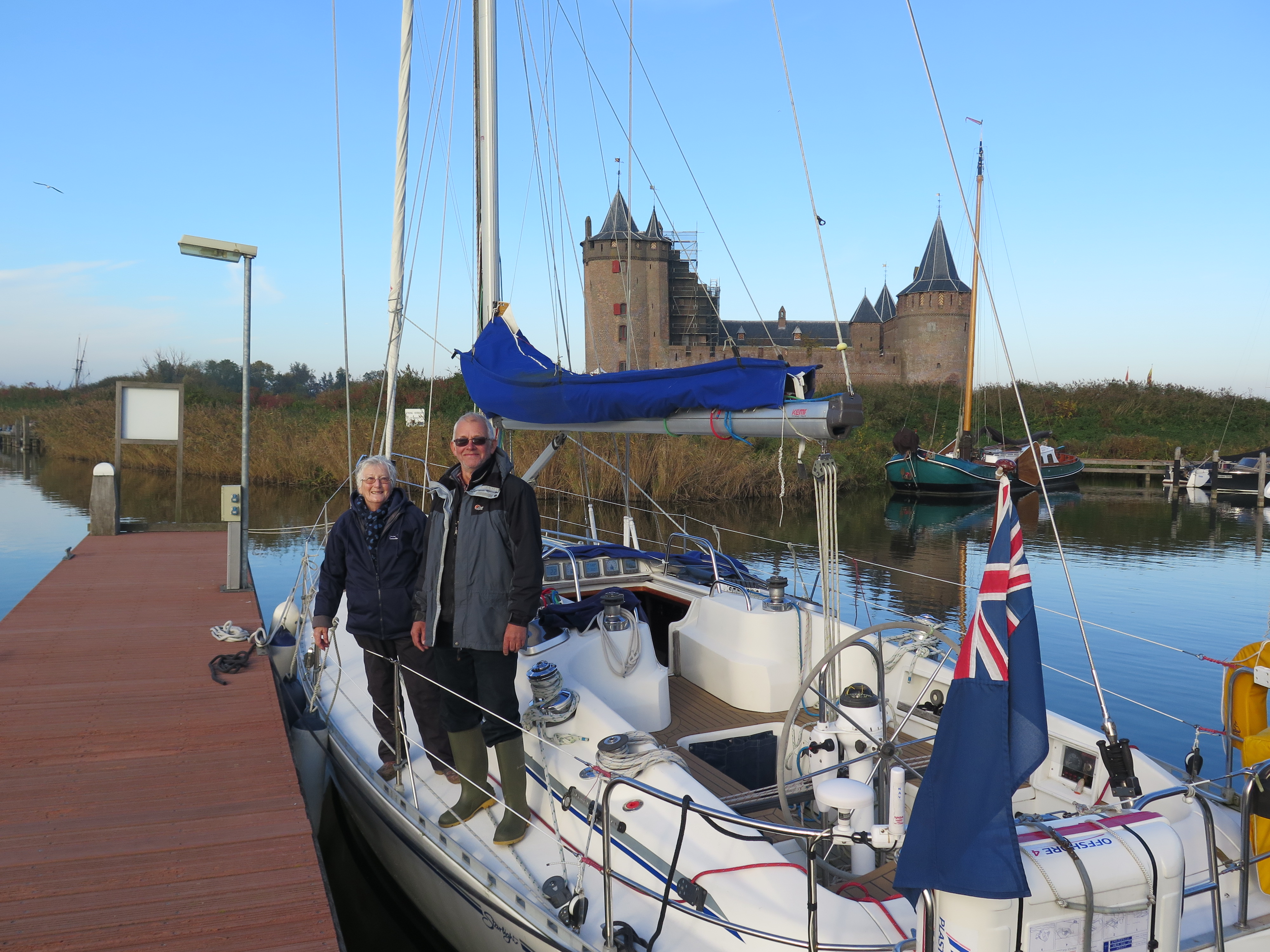 Manoeuvring across to Muiden